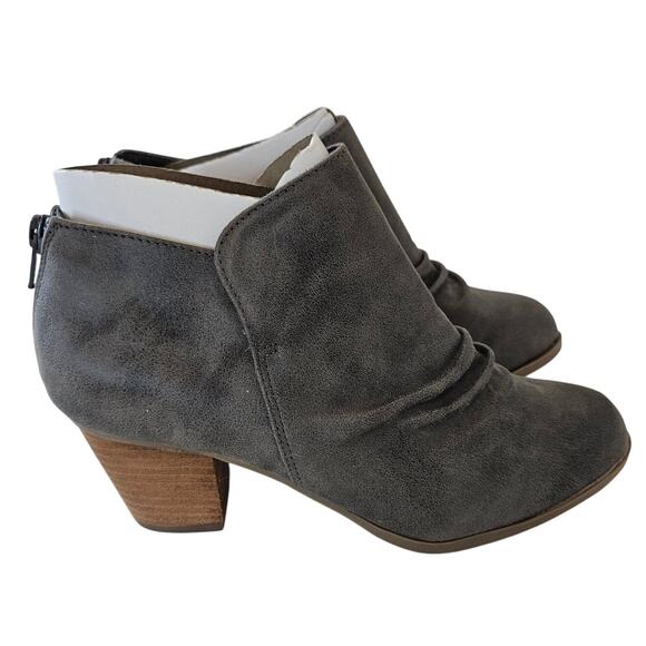 Report Clarice Heeled  Bootie Grey Women's 6.5 Neutral Casual Fall Festival Boho - Picture 1 of 10